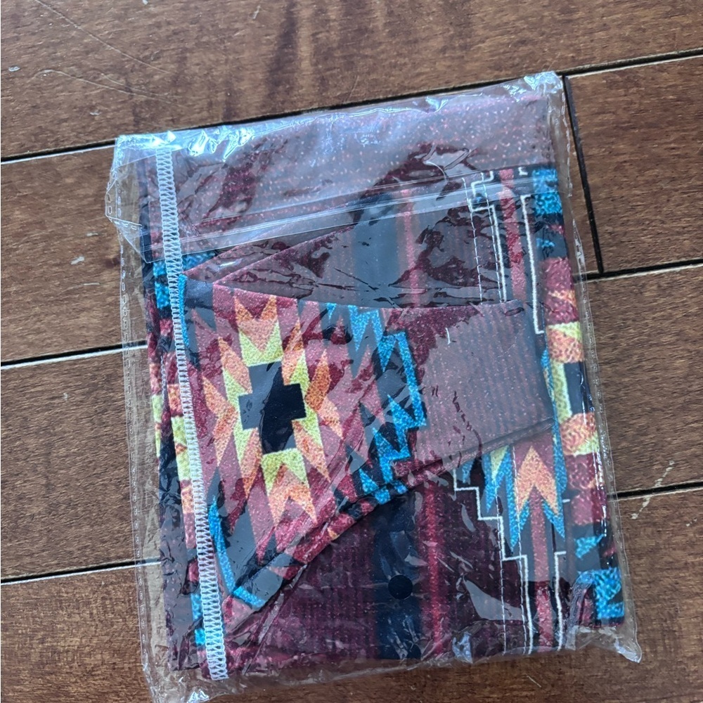 Western Aztec Swaddle and Hat Set for Newborn - Picture 9 of 9